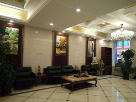 Pin Ge Business Hotel