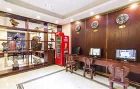 Pin Ge Business Hotel