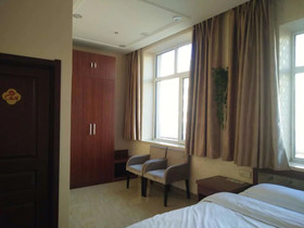 Pin Ge Business Hotel