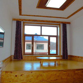 Yabuli Courtyard