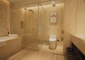 Heihe Yinjian Jianguo Hotel