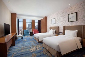 Days Hotel by Wyndham Jilin Railway Station