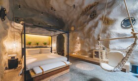 Atour Hotel Jinzhou Ave Airport Ningbo