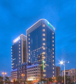 Holiday Inn Express Panjin Downtown