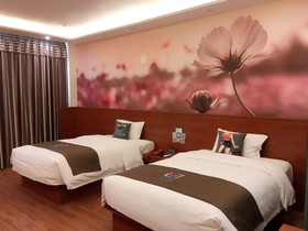 Pai Hotel Shenyang Railway Station