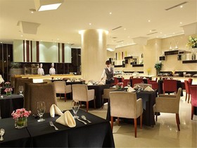 Ramada Plaza by Wyndham Shenyang City Center