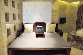 Top Elites City Resort Spa Hotel
