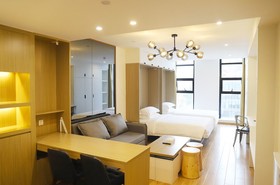Zhongbao International Hotel