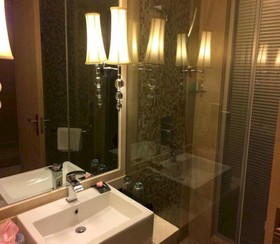 Jinlu International Hotel