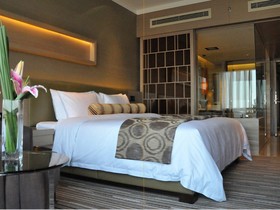 Longchamp Garden Hotel Changsha