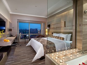 Longchamp Garden Hotel Changsha