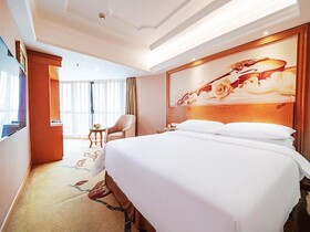 Vienna International Hotel