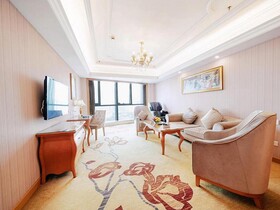 Vienna International Hotel