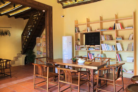 Chaozhou Shifeng Yingbin Inn