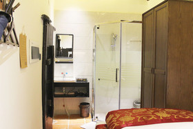 Chaozhou Shifeng Yingbin Inn