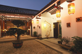Chaozhou Shifeng Yingbin Inn