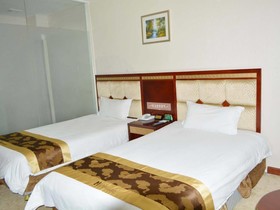 Greentree Alliance Hezhou Babu District Lingfeng Square Hotel