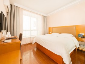 GreenTree Guangxi Guilin Yangshuoxi Street Express