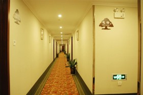 GreenTree Inn ShenZhen BaoAn XiXIang PingZhou Metro Station Business Hotel