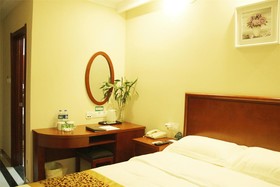 GreenTree Inn ShenZhen BaoAn XiXIang PingZhou Metro Station Business Hotel