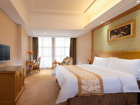 Vienna Hotel Shiyan Guangming Road