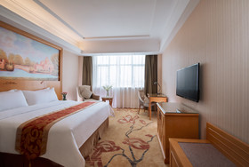 Vienna Internation Hotel Shenzhen Guanlan Guanguang Road