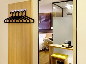 7 Days Premium Dongxing Dongmeng Road Branch