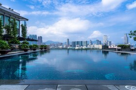 Four Seasons Hotel Hong Kong