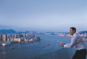 Four Seasons Hotel Hong Kong