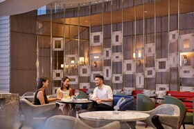 Four Seasons Hotel Hong Kong