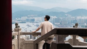 Four Seasons Hotel Hong Kong