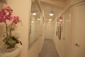 Apple Hotel