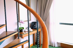 Bishop Lei International House