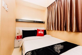 Galaxy Hotel Causeway Bay by ZEN Rooms