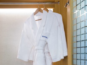 Novotel Hong Kong Century