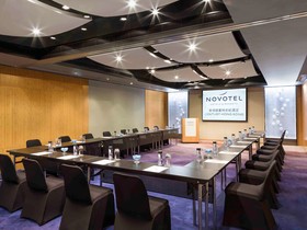 Novotel Hong Kong Century