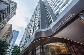 Wharney Guang Dong Hotel