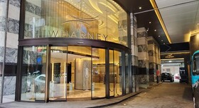 Wharney Guang Dong Hotel