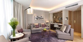 Wharney Guang Dong Hotel