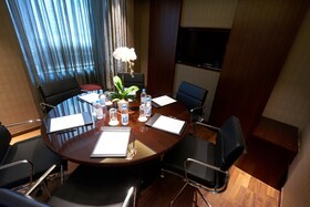 Wharney Guang Dong Hotel