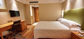 Wharney Guang Dong Hotel