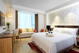 Wharney Guang Dong Hotel