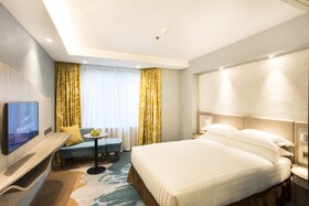 Wharney Guang Dong Hotel