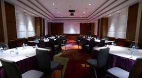 Wharney Guang Dong Hotel