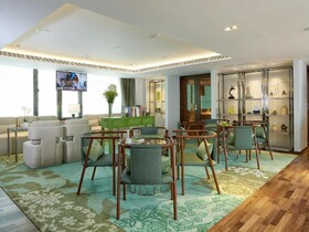 Wharney Guang Dong Hotel
