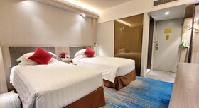 Wharney Guang Dong Hotel
