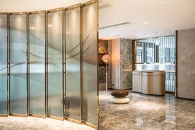 Wharney Guang Dong Hotel