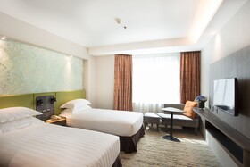 Wharney Guang Dong Hotel