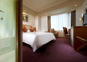 Wharney Guang Dong Hotel