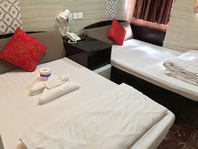 Everest Base Camp Hostel